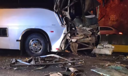 Aparatoso accidente en la autopista Tepic–Guadalajara deja múltiples lesionados