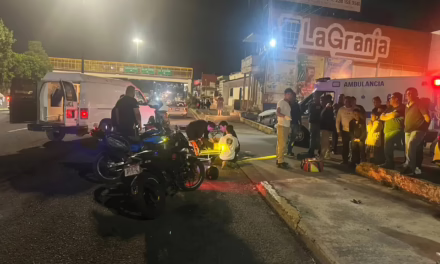Miércoles de accidentes en Xalapa: dos motociclistas resultaron lesionados en distintos percances