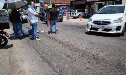 Accidente en la avenida principal de Las Trancas deja un motociclista lesionado