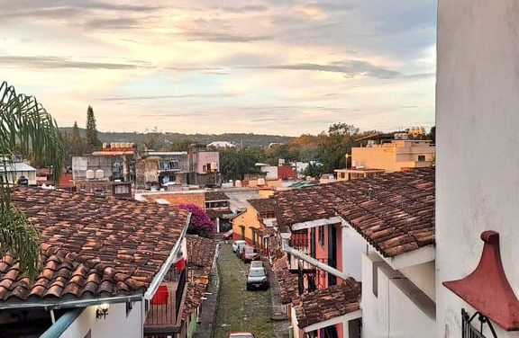 Para esta jornada continuará el ambiente caluroso al mediodía y primeras horas de la tarde