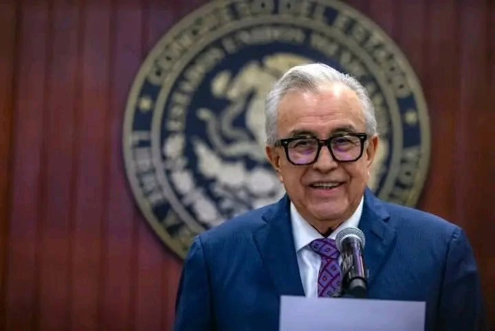Rubén Rocha Moya, gobernador con licencia de Sinaloa, comparece ante FGR tras señalamientos de Estados Unidos