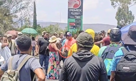 CNTE denuncia disparos durante desalojo de bloqueo en Oaxaca 