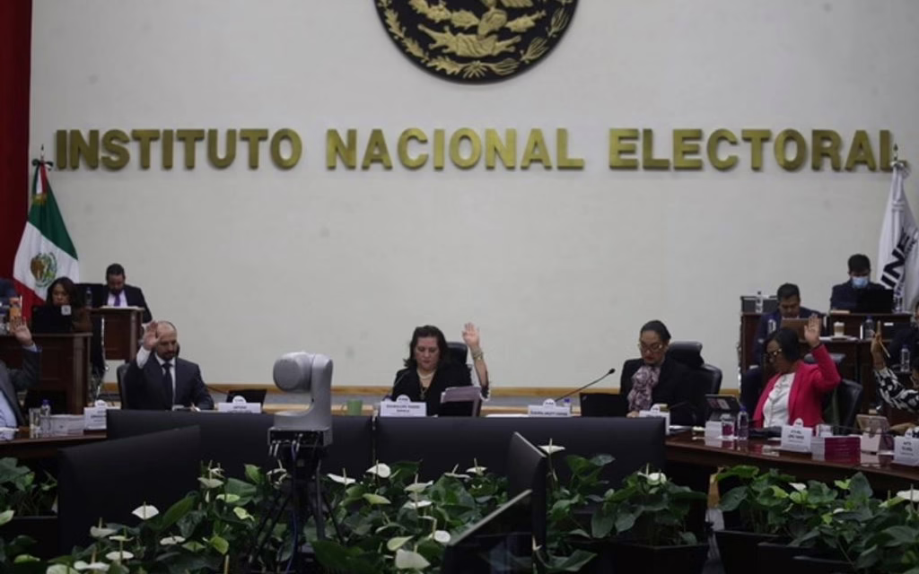 INE rechaza regular procesos internos de partidos rumbo a 2027