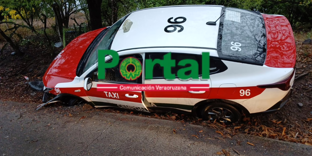 ABANDONAN TAXI l TRAS ACCIDENTE EN LA CHICHICAXTLE – PASO MARIANO