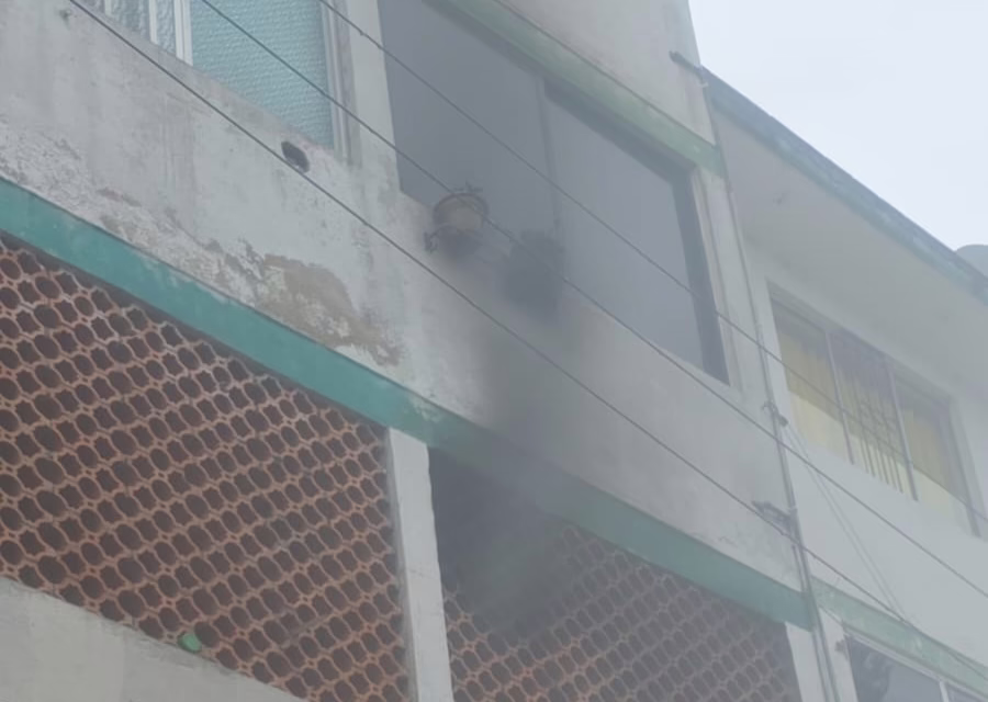Susto en Jardines de Xalapa: Fuga de gas provoca incendio en departamento