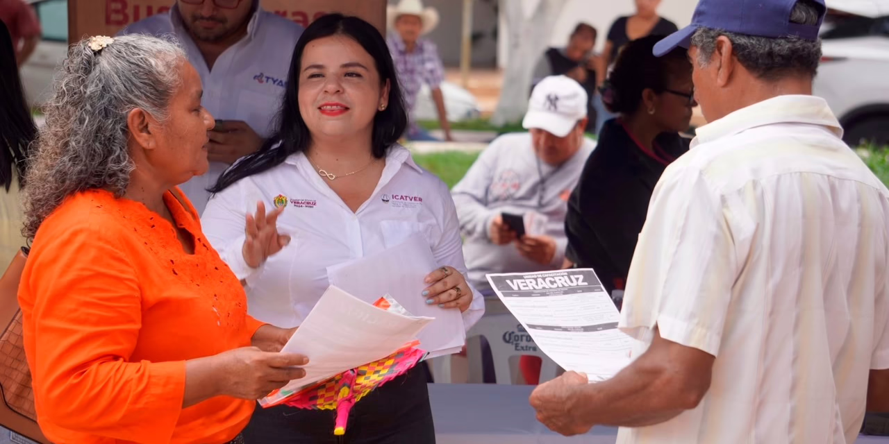 Caravana de Servicios ofertó 661 vacantes en Jamapa
