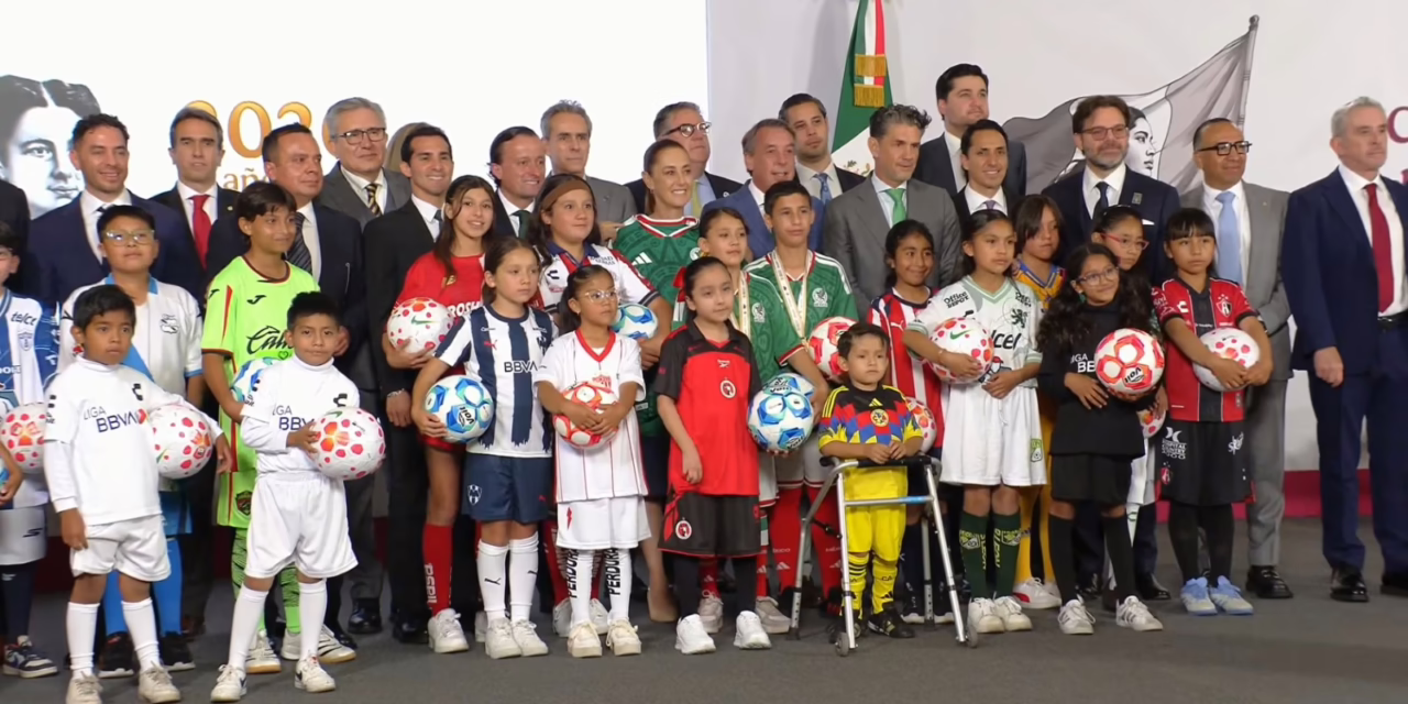 Sheinbaum y dueños de equipos de la Liga MX anuncian plan para creación de semilleros de talento
