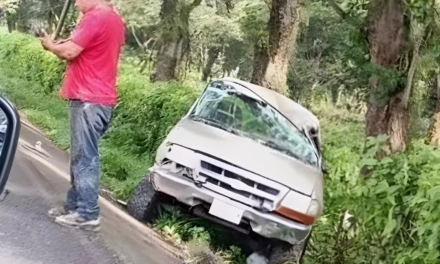 Accidente en la carretera a Jalcomulco