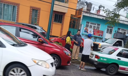 Percance vial en avenida Américas genera tráfico parcial
