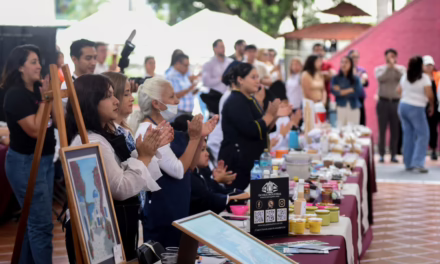 Inaugura SEV Expoventa de la Escuela Industrial Concepción Quirós Pérez