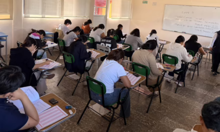 Por primera vez, ingreso a escuelas normales de Veracruz se realiza sin costo: SEV