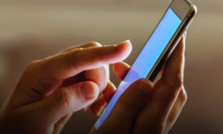 El gobierno reporta 50% de avance en registro de celulares