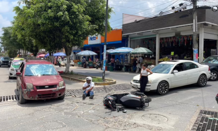 Accidente vial en la colonia Campo de Tiro de Xalapa