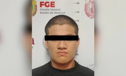 Detienen a presunto implicado en el caso de la periodista de Veracruz Roxana Guzmán.
