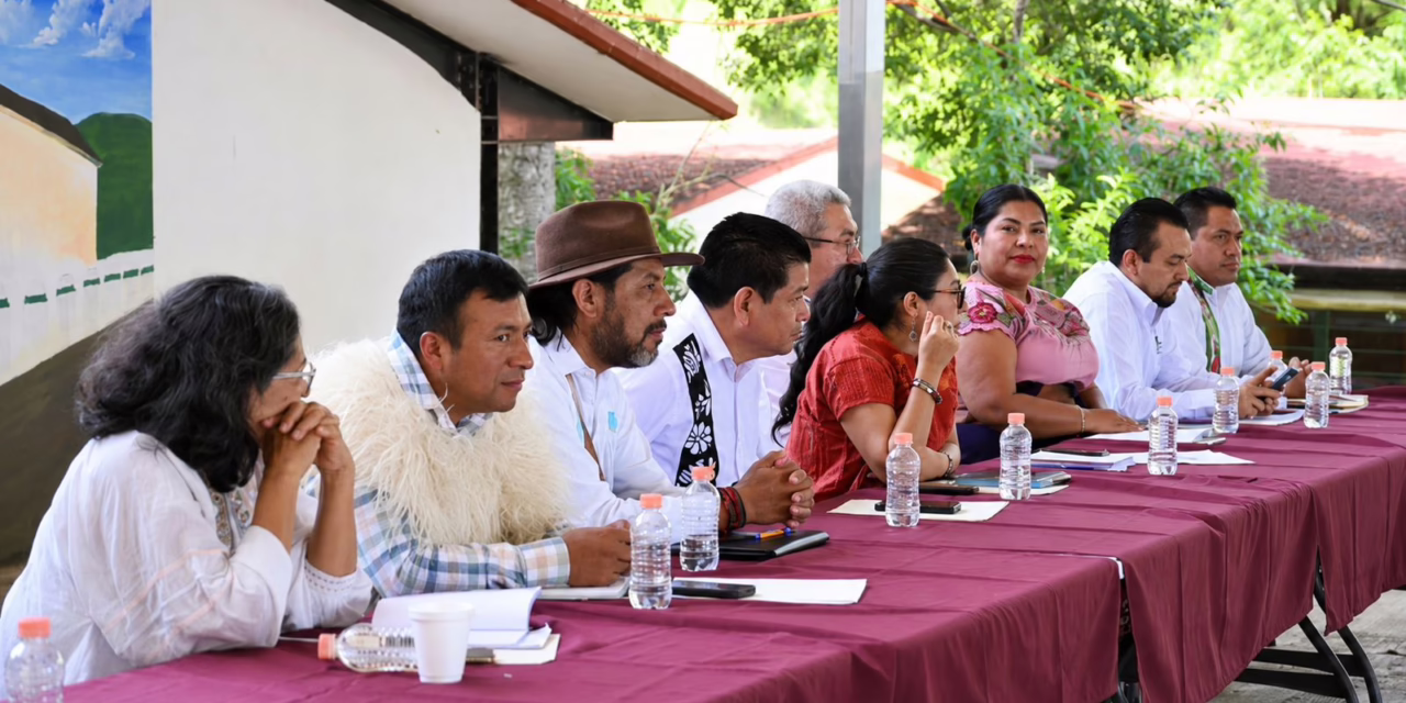 Reafirma SEV compromiso con la educación intercultural y las lenguas indígenas