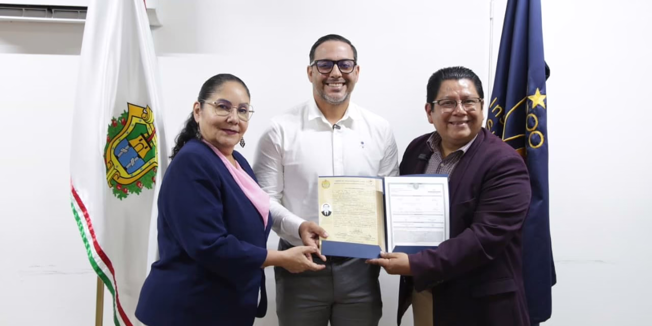 Suman más de 600 títulos electrónicos entregados en el ITSX