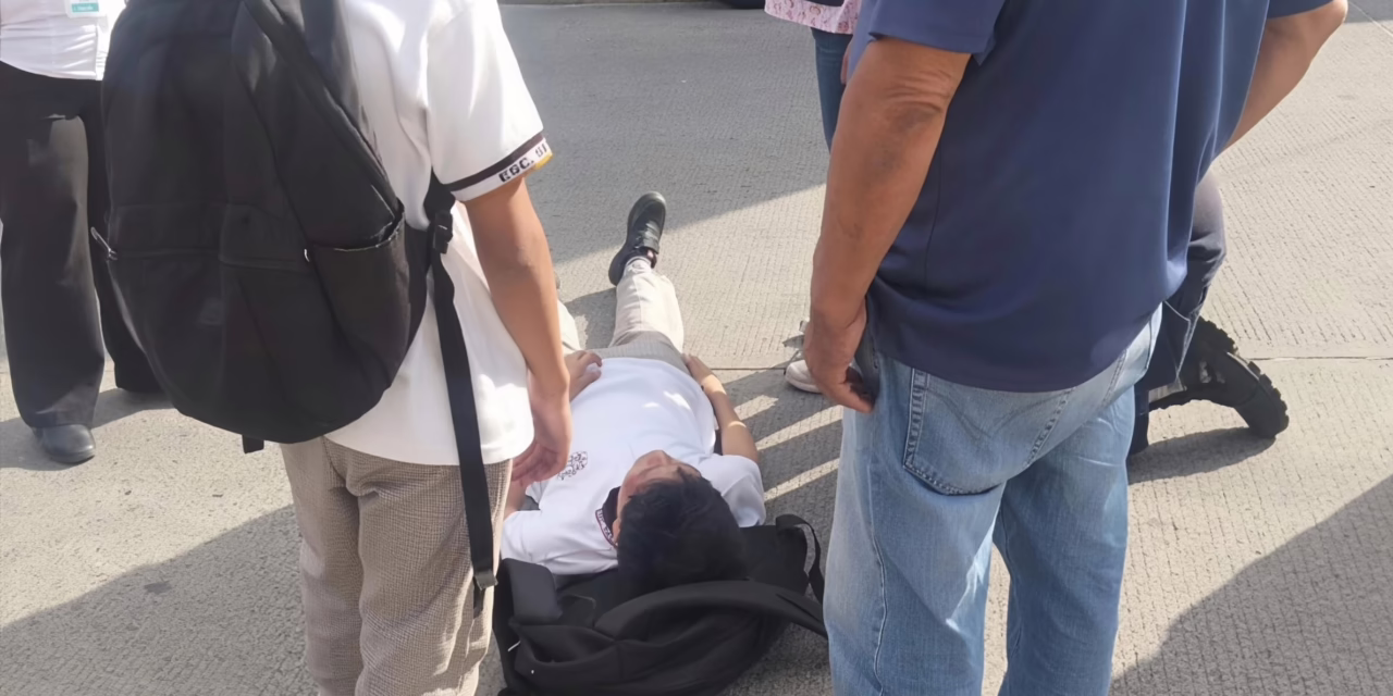 Joven estudiante es arrollado en la col. Revolución