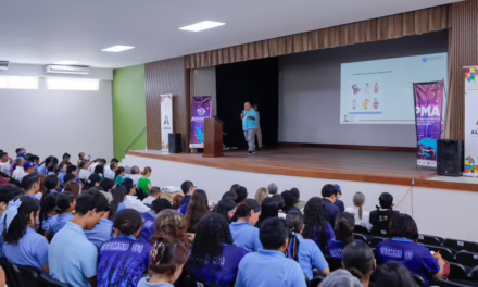 Autoridades y sociedad civil unen esfuerzos para proteger al Cangrejo Azul