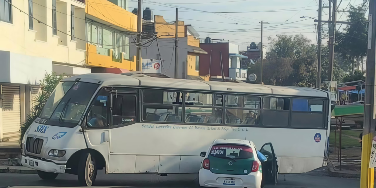 Accidente de tránsito en la zona del Sumidero, Xalapa