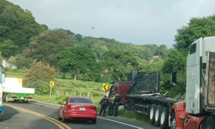 Accidente de tránsito en la carretera Xalapa-Perote