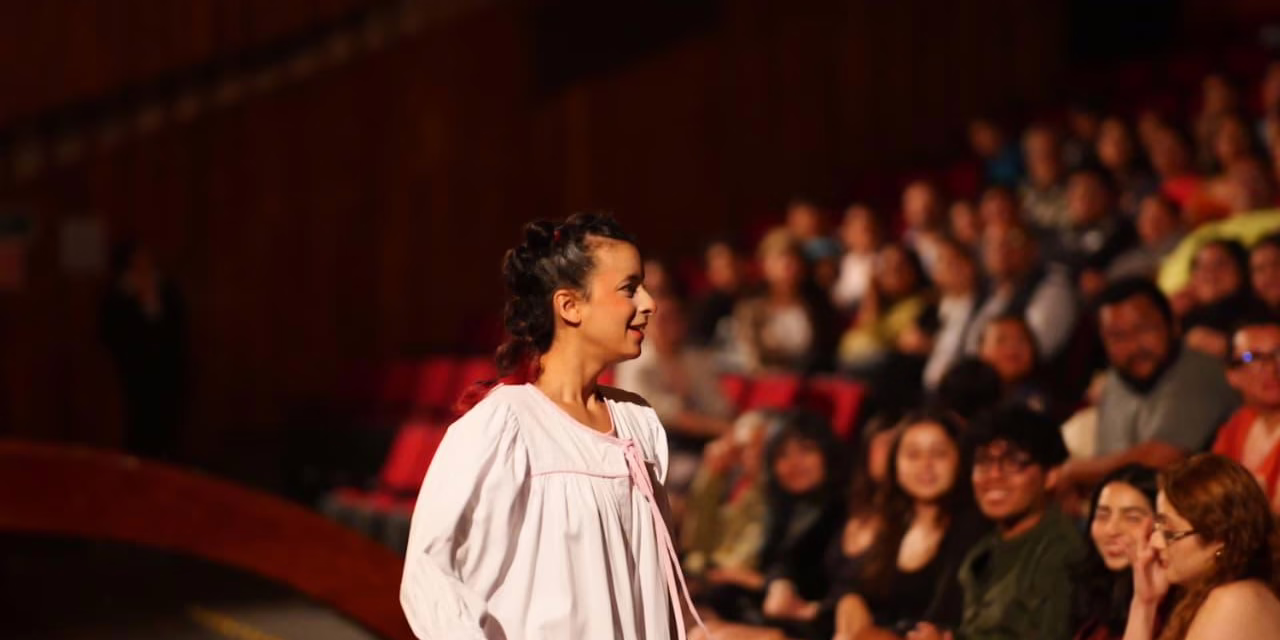 La SECVER inauguró el XXI Festival de Monólogos Teatro A Una Sola Voz 2026