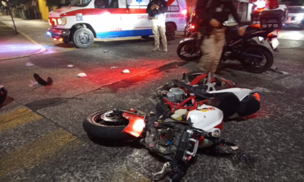 Motociclista lesionado en la avenida Murillo Vidal y Santos Degollado