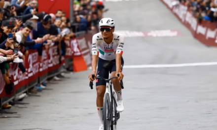 Isaac del Toro culmina tercero en la Etapa 6 del Tour de France y vuelve a subirse al podio en la competencia