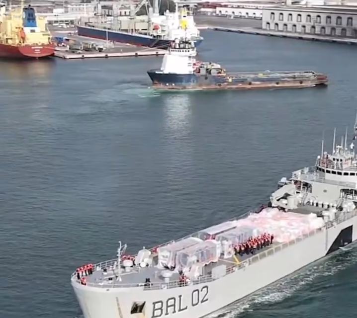Arriban a Venezuela buques de la Armada de México con ayuda humanitaria para apoyar la recuperación de las comunidades afectadas