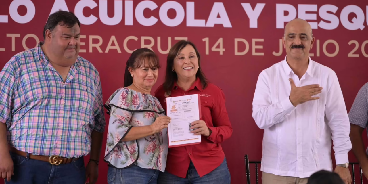 La confianza se devuelve con apoyos directos a pescadores: Rocío Nahle