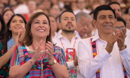 Rocío Nahle refrenda la hermandad entre Veracruz y Oaxaca en la Guelaguetza