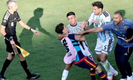 Video: Argentina será investigado por la FIFA tras agresiones al término del partido