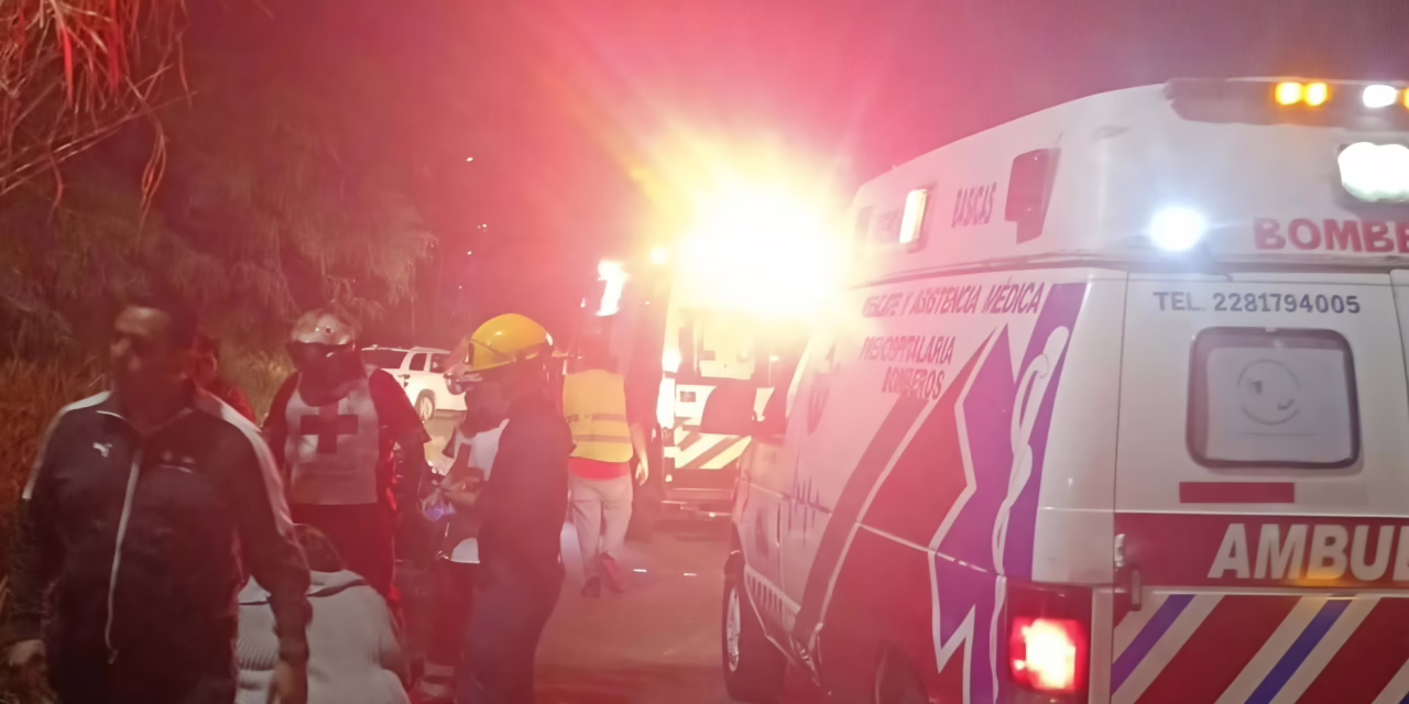 Motociclista fue arrollado en la carretera Xalapa-Coatepec, conductor responsable se dió a la fuga