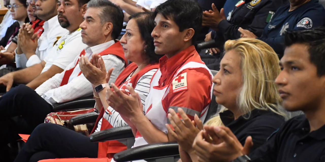 Promueve Salud unificación de criterios para la regulación de los servicios de ambulancia en Veracruz