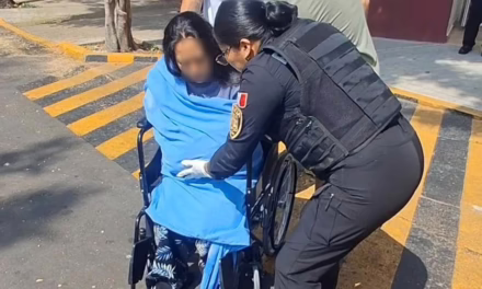VIDEO: ATIENDEN PARTO DE EMERGENCIA EN UNA PATRULLA EN LA ALCALDÍA ÁLVARO OBREGÓN