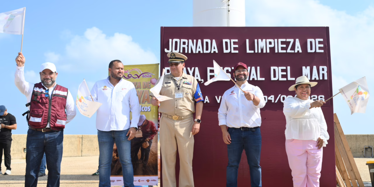 Recolecta Sedema 1.8 toneladas de residuos en playas de Coatzacoalcos