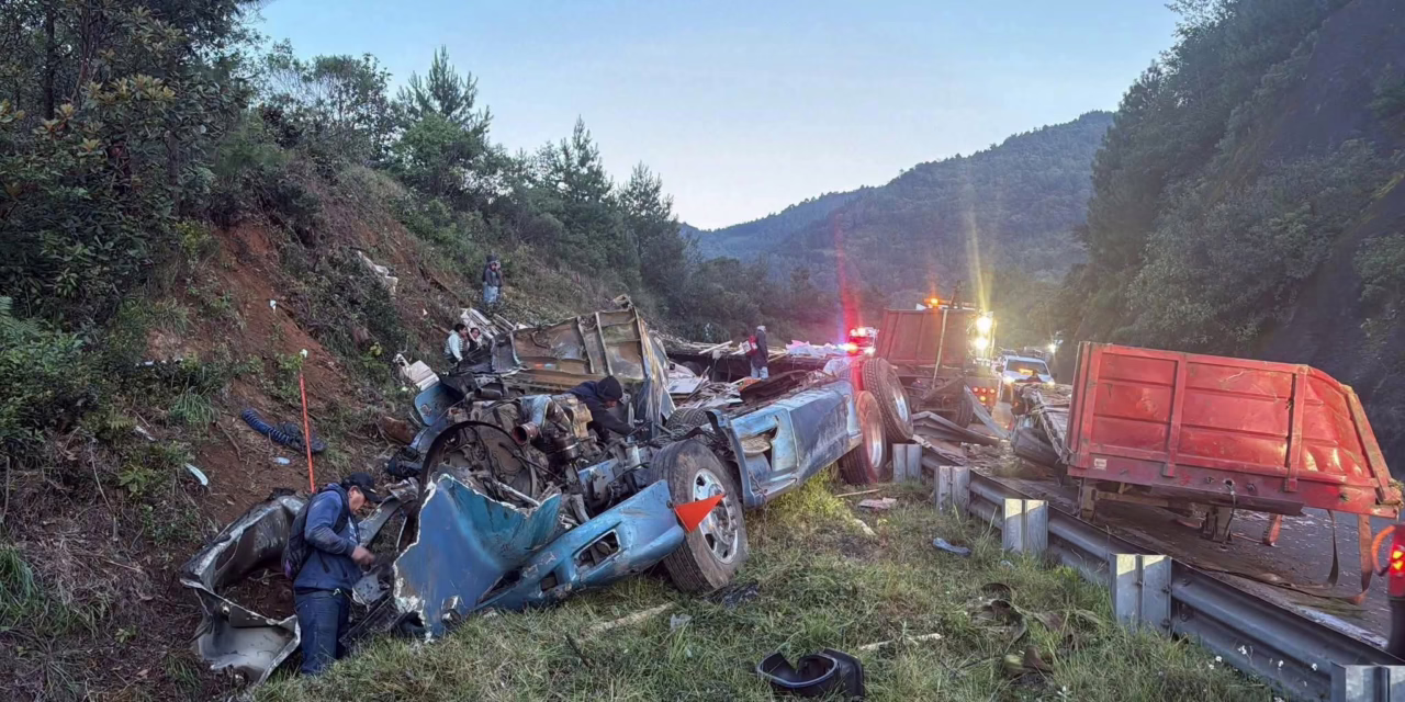 Accidente en Cumbres de Maltrata provoca cierre parcial en la autopista Esperanza–Ciudad Mendoza