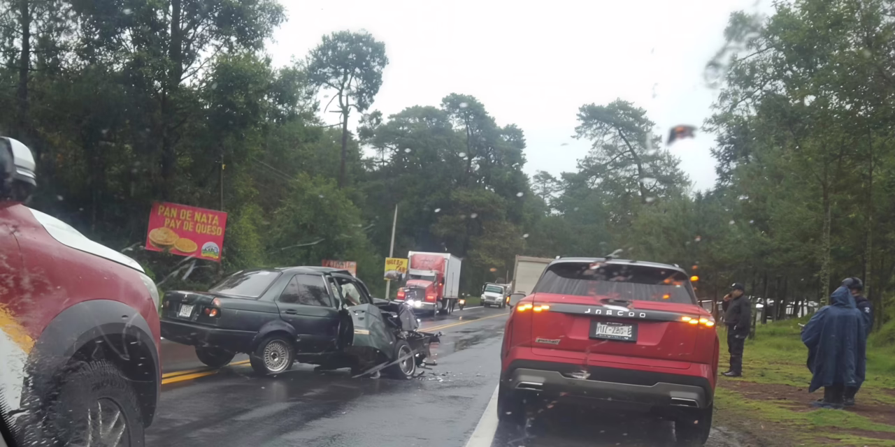 Registran accidente sobre la carretera Xalapa -Perote 140 a la altura de Toxtlacoaya
